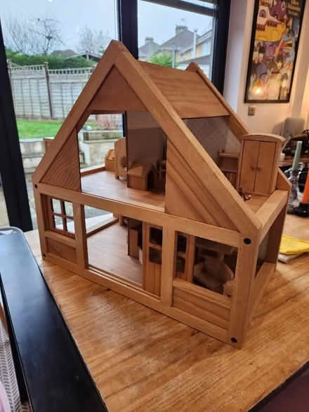 Photo of free Large wooden dolls house (Oldfield Park) #1
