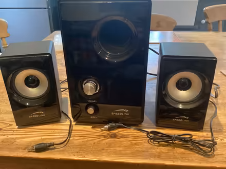 Photo of free Speedlink computer speakers (Marston Magna BA22) #1