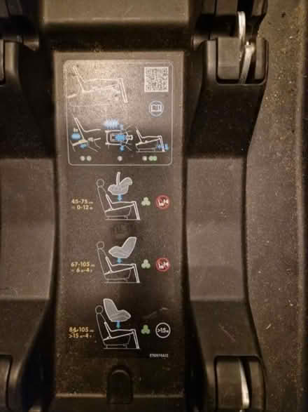 Photo of free Maxi Cosi Car seat base (Bath BA2) #1