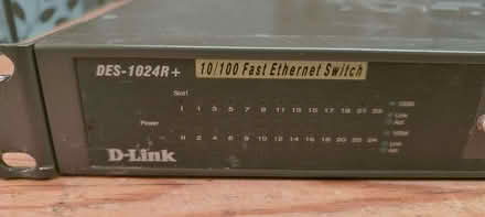 Photo of free D-LINK Des-1024R+ Ethernet switch (Surrenden BN1) #2