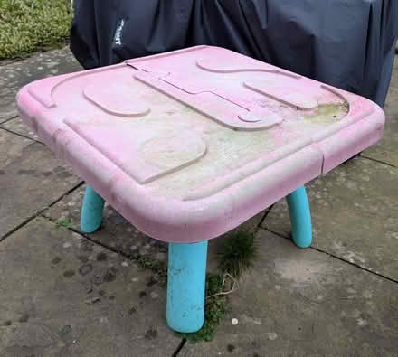 Photo of free Sand and water table (Ashton Vale BS3) #2