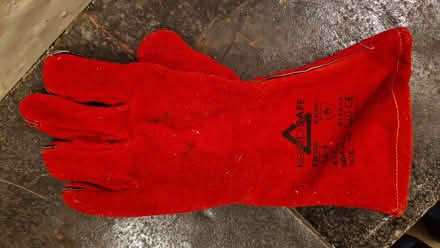 Photo of free Left handed welders glove (Yapton BN18) #1