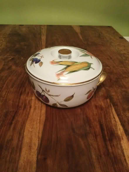 Photo of free Casserole Dish (Harrogate HG1) #2