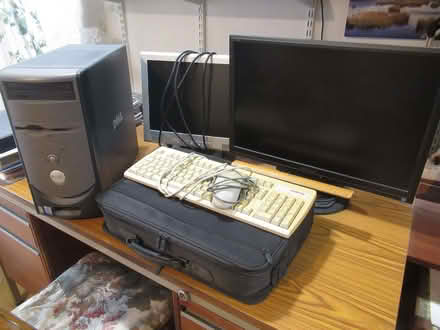Photo of free Various old computer bits and pieces (Howe LA8) #3