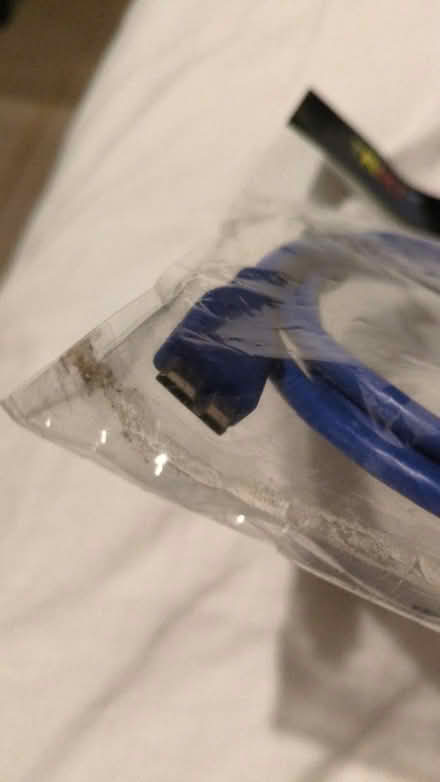 Photo of free USB 3.0 Micro-B to USB A cable (Purley CR8) #2