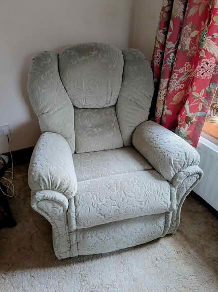 Photo of free 3 piece set of reclining sofa (LD7) #3