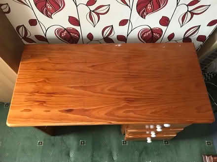 Photo of free Desk (Lu1) #2