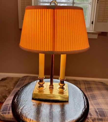 Photo of free Tabletop lamp (Upper NW DC/Tenley vicinity) #1