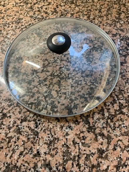Photo of free 28cm glass pan lid (Five Ashes, Mayfield TN20) #2