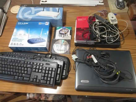 Photo of free Various old computer bits and pieces (Howe LA8) #1