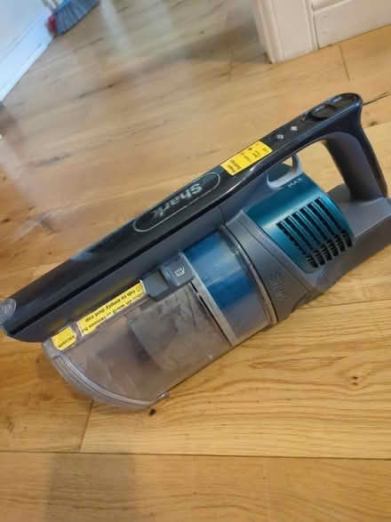 Photo of free Shark duo clean Hoover (faulty) (Colinton EH13) #2