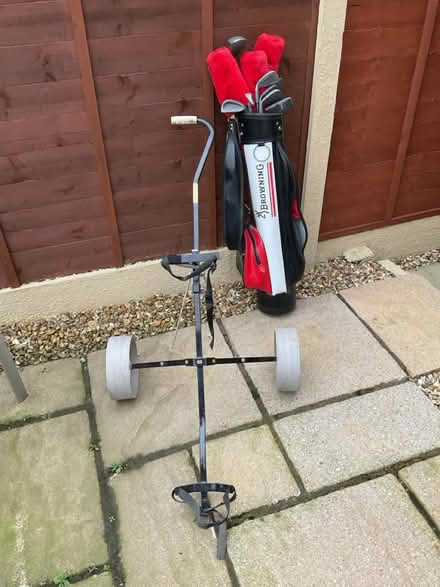 Photo of free Golf Bag (Walton Le Dale PR5) #1