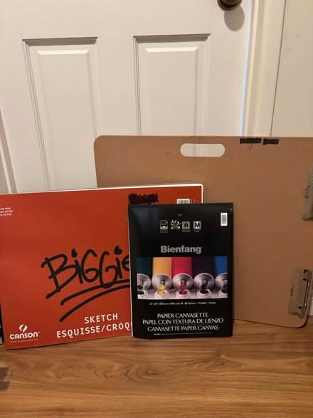 Photo of free Drawing board & paper (Eastbluff) #1
