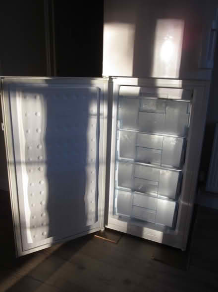 Photo of free Beko Fridge Freezer (Fiskerton LN3) #4