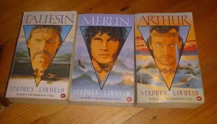 Photo of free Novels : Stephen Lawhead's Pendragon Cycle (Raymond's Hill EX13) #1