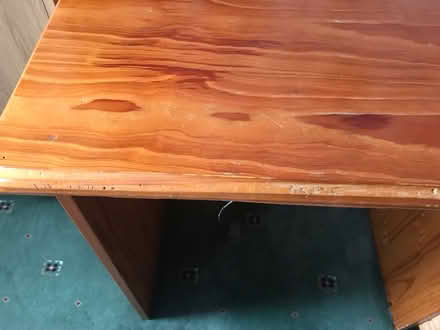 Photo of free Desk (Lu1) #3