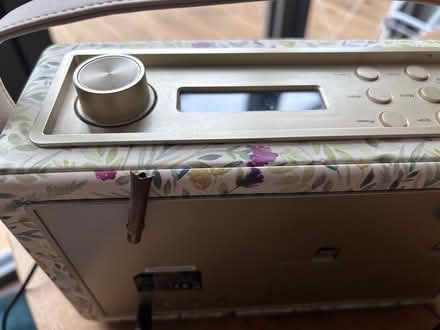 Photo of free DAB Radio (MK7, Wavendon Gate) #4