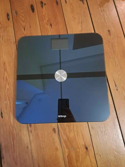 Photo of free Withings bathroom scale (W4 5sb) #2