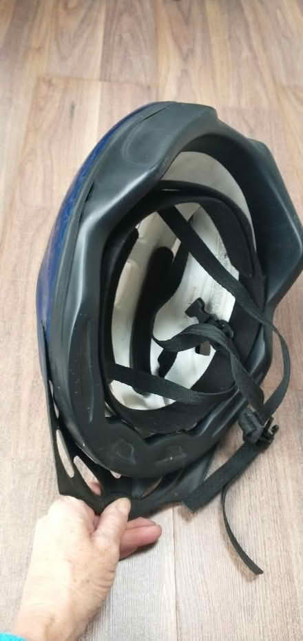 Photo of free Blue cycle helmet 58-62cm (Aspley Guise MK17) #3