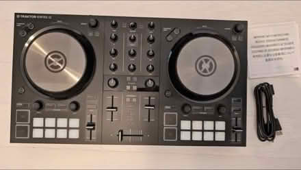 Photo of DJ equipment (E10) #1