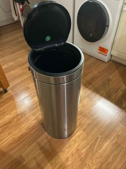 Photo of free 30L Brabantia Bin (Putney Hill SW15) #3