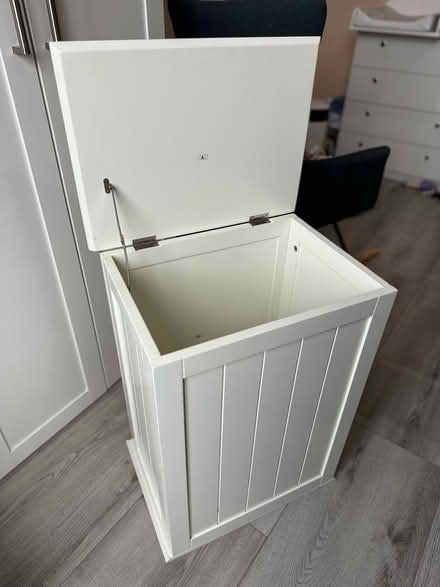 Photo of free Wooden laundry bin (Tanner St, SE1) #2