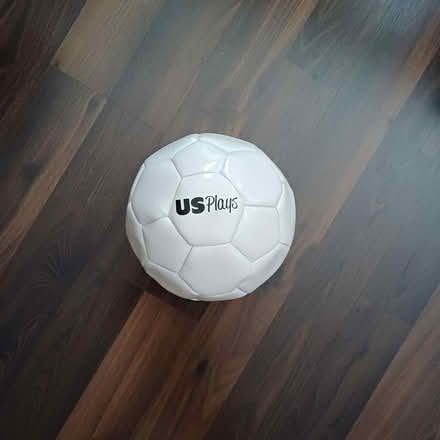 Photo of free Volleyball (Thomas/Winston Churchill) #1