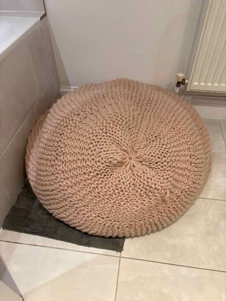 Photo of free Pink bean bag (N2) #1