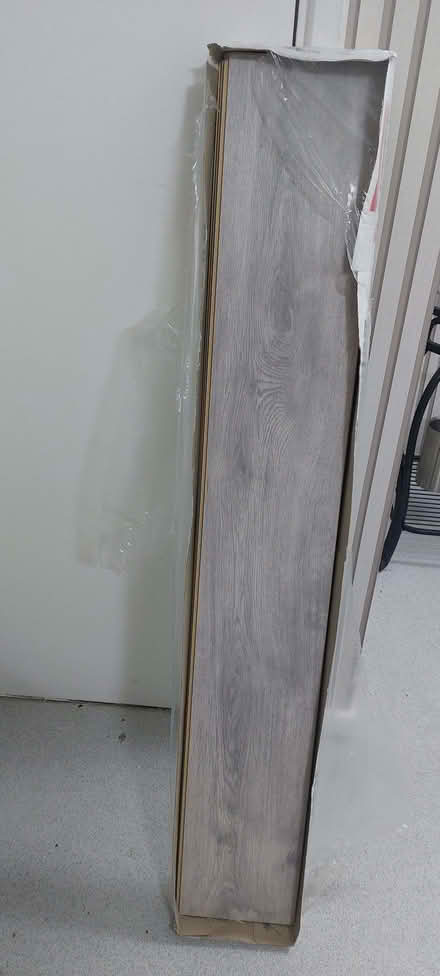 Photo of free Laminate flooring (BT15) #1