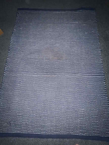 Photo of free Small rug (Attleborough NR17) #1