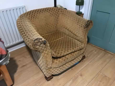 Photo of free Antique Armchair (BN17) #1