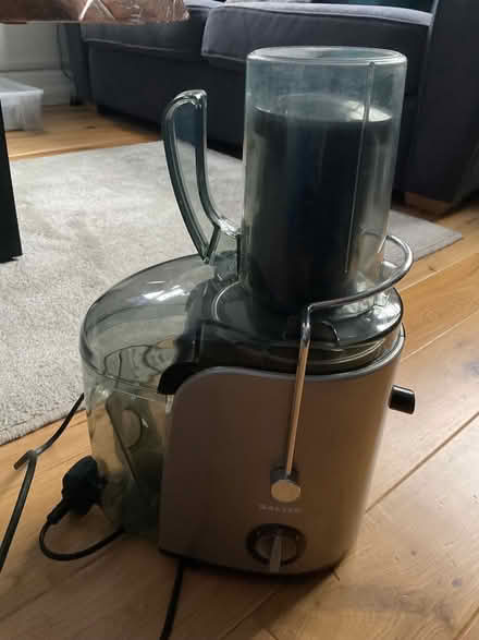 Photo of free Salter juicer perfect working order (World's End RH15) #1