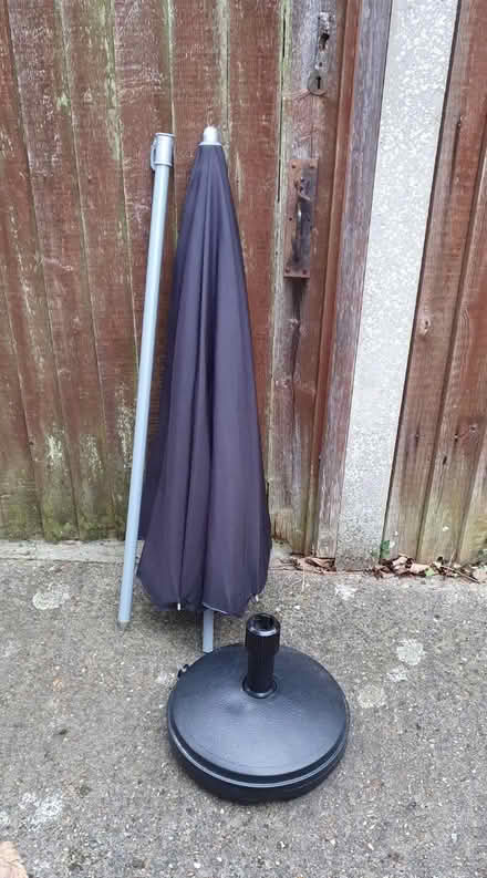 Photo of free Small Garden Umbrella (CT7) #1