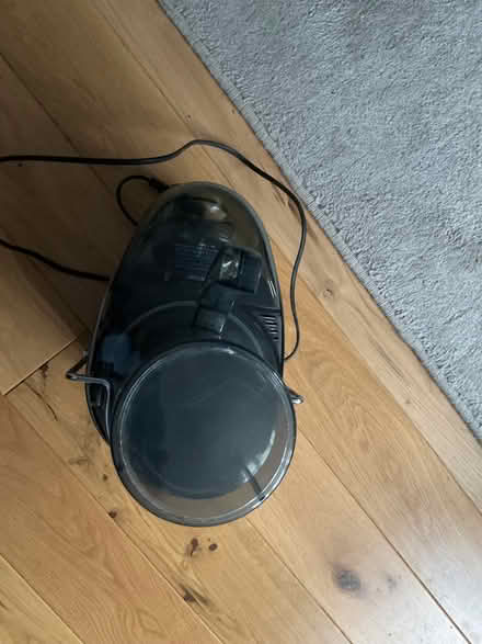 Photo of free Salter juicer perfect working order (World's End RH15) #2
