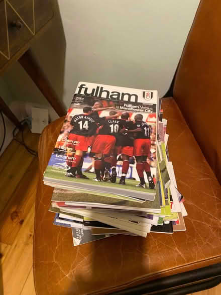 Photo of free fulham programmes (Twickenham TW2) #1