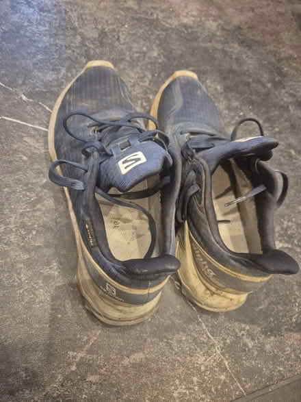 Photo of free Size 4 walking shoes (Rainbow Hill WR3) #3
