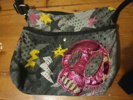 Photo of free 2 small bags (Manor Road N17) #2