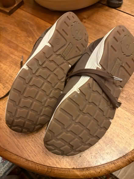 Photo of free Men’s Shoes - Size 43 (BS4) #3