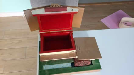 Photo of free Music box (Woodley RG5) #3