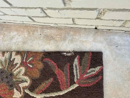 Photo of free 8x10 Floral rug (Smyrna, Vinings, Mableton) #2