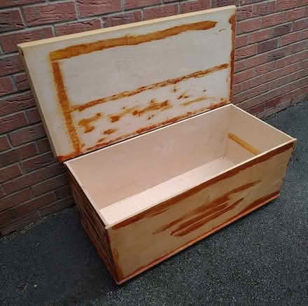 Photo of free Solid plywood box (Collier Row RM5) #2