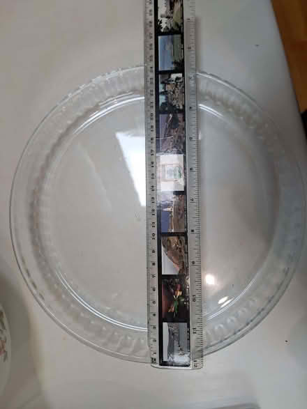 Photo of free Pyrex pie dish (Earlsfield SW18) #1