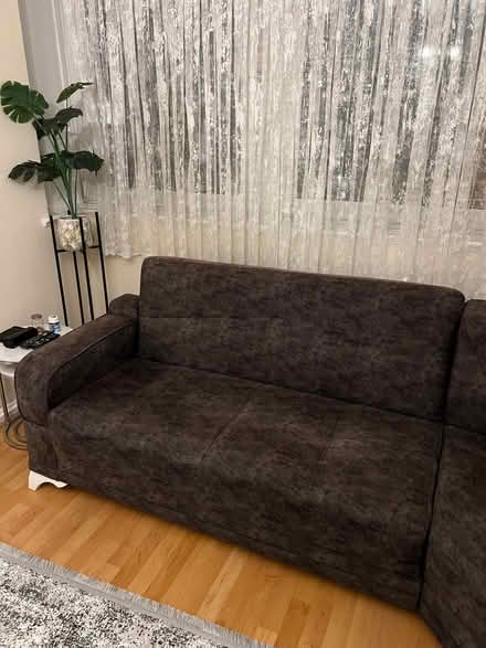 Photo of free Grey ottoman sofa (North Road N7) #2