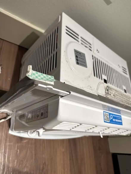 Photo of free Window ac unit 5000 BTU (Capitol Hill) #3