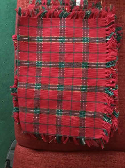 Photo of free Festive table napkins (Eastham CH62) #1