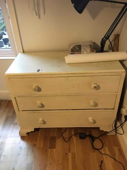 Photo of free White pine chest of drawers (Kilburn NW6) #1