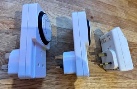 Photo of free Indoor Programmable Timer Plug Sockets (Raynes Park SW20) #2