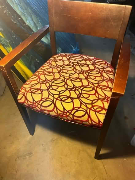 Photo of free Round table + 4 chairs (Hermosa Beach) #2