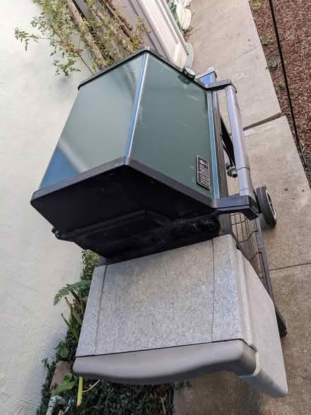 Photo of free Gas grill (Mountain View, Los Altos) #2