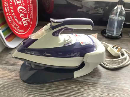 Photo of free Cordless steam iron (Leighton Buzzard LU7) #2